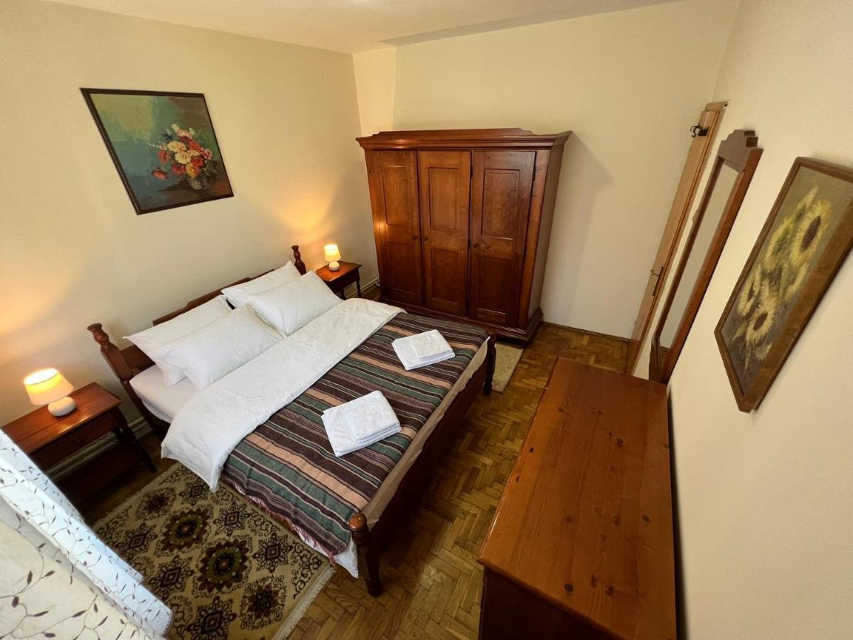 Interinn Luxury Villa Paraćin Kültér fotó
